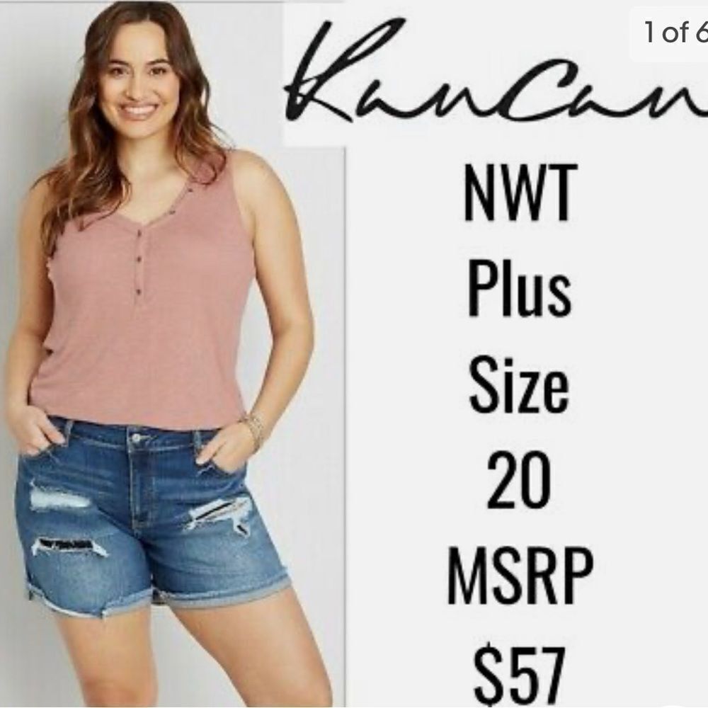 Kancan women’s size 20W denim distressed shorts.